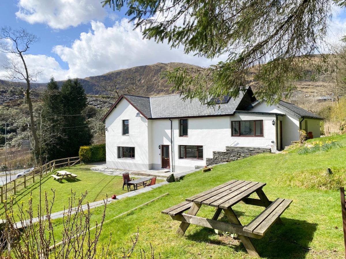 Stiniog Lodge Blaenau Ffestiniog Exterior photo