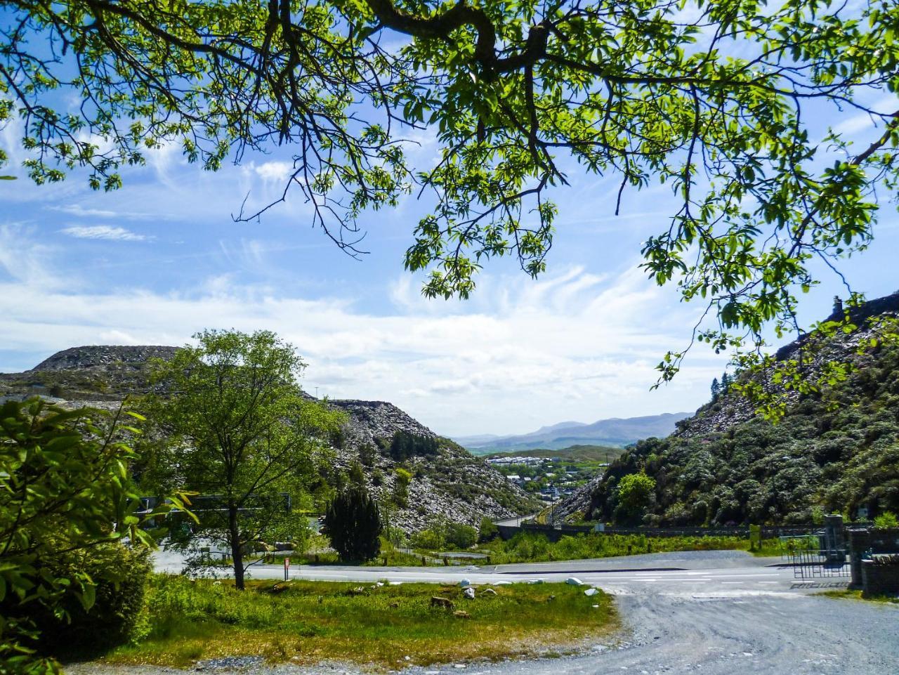 Stiniog Lodge Blaenau Ffestiniog Exterior photo